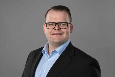 67b248d073b4f4a7d73f64b5_Schatt_Roger_klein-p-1080